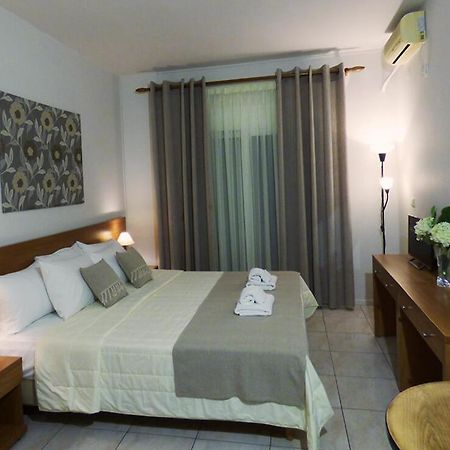 Nikos House Aparthotel Nikiti  Exterior photo